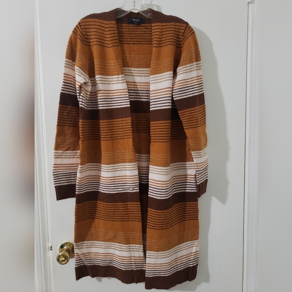 Forever 21 Sweaters - ❗SOLD❗Forever 21 Brown Duster